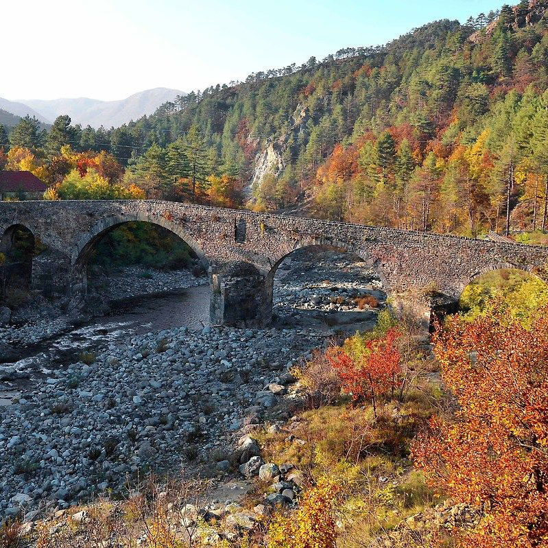 Il Ponte Romanico di Badia di Tiglieto